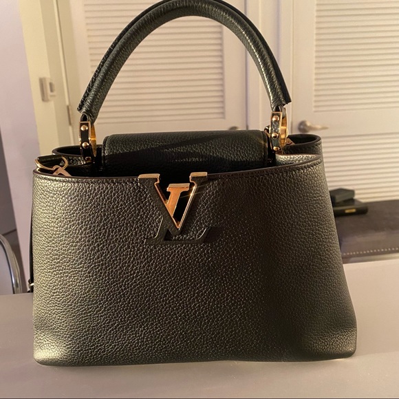Louis Vuitton black taurillon leather Capucines MM - Picture 16 of 16